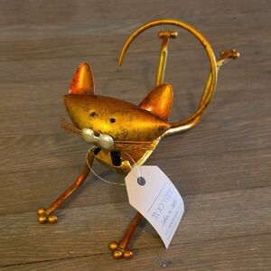 Tooarts Orange Metal Yoga Cat Wine Bottle Holder. NEW